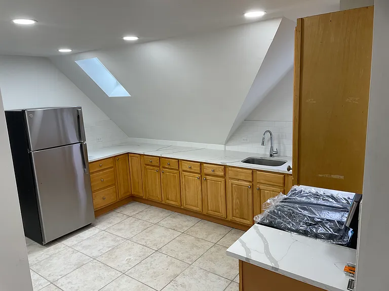 197 Park Ave #3 — Photo 16