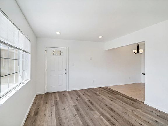 5th image of 3042-44 Jemez Dr