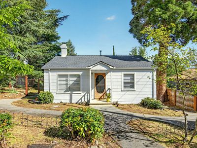 621 Altamont St, Ashland, OR, 97520