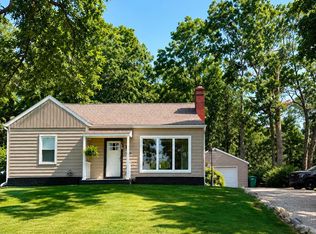 1516 Romence Rd, Portage, MI 49024