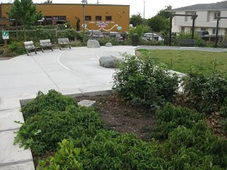View On California - Spacious with Modern Updates, fireplace (select units) & private balcony | P... — Photo 34