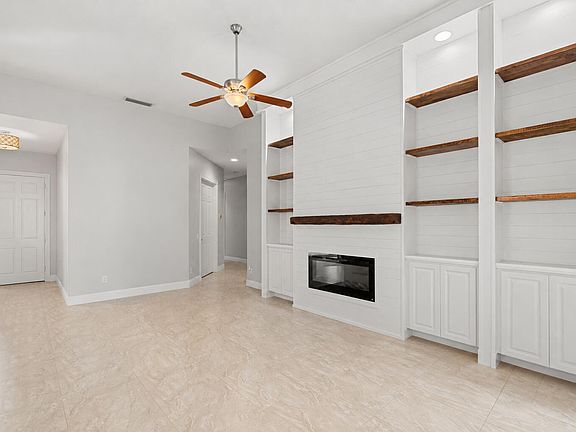 4th image of 7813 Quida Drive