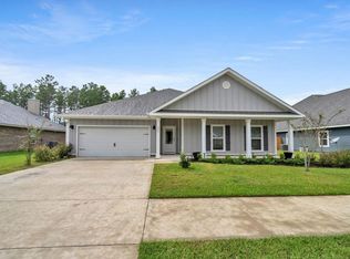 281 Perimeter Pl, Freeport, FL 32439