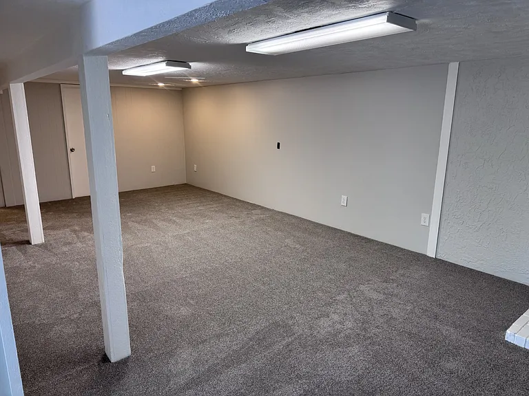 2034 Dawson Dr — Photo 10