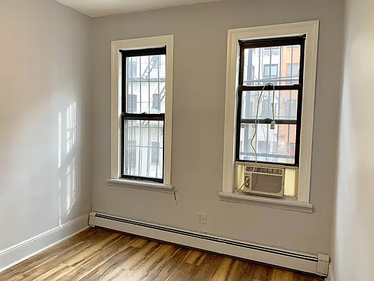 Rented by Signature Spaces NYC Corp | media 3