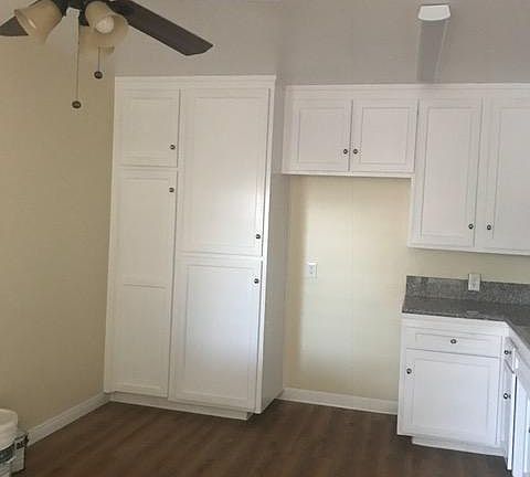 2nd image of 15523 Rayen St APT 31
