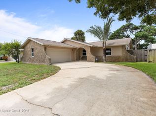 732 Ebony St, Melbourne, FL 32935