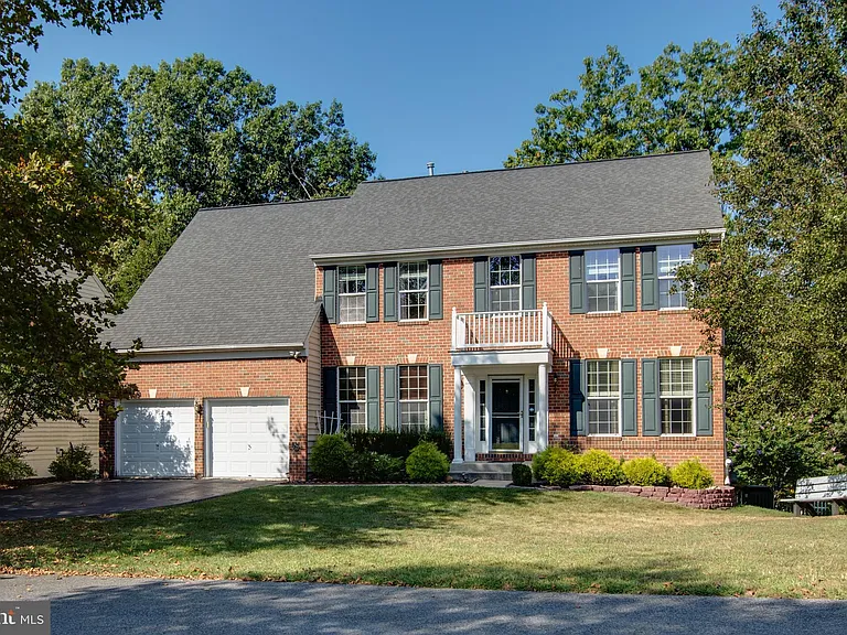 2191 Oak Forest Dr — Photo 4