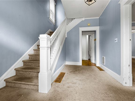 5th image of 25 Prospect St