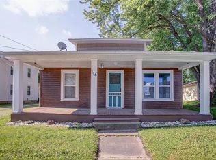 116 Brown St, Brighton, IL 62012