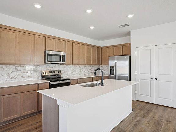 2_18-web-or-mls-63-480 Josey Wales-S2112-018