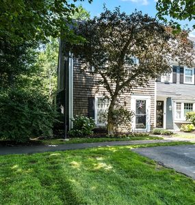 1275 MAPLEWOOD Avenue #1, Portsmouth, NH, 03801