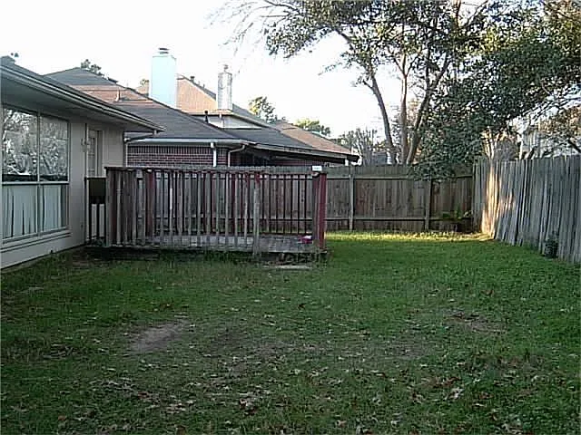 5418 Baslow Dr — Photo 32