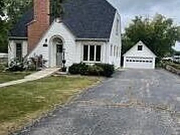 1604 Main STREET, Union Grove, WI 53182