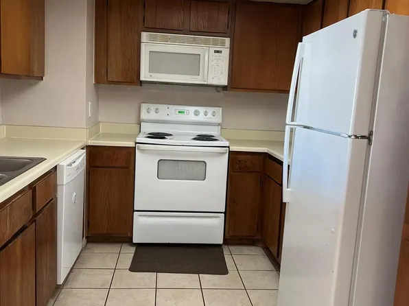 2814 S Bartell Dr APT 39, Houston, TX 77054