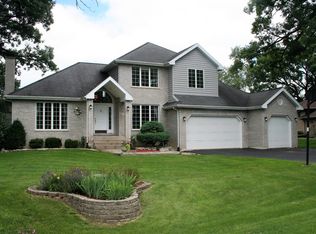 11285 James Ct, Genoa, IL 60135