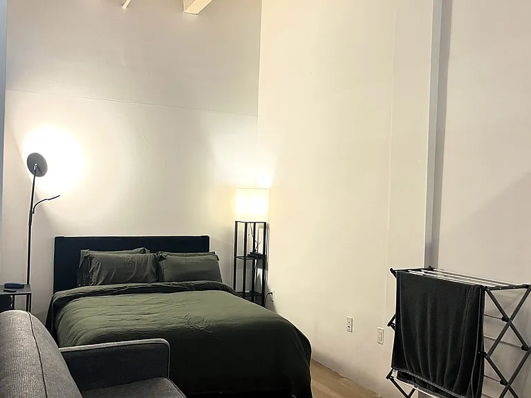 10 Thacher St #10 — Photo 10