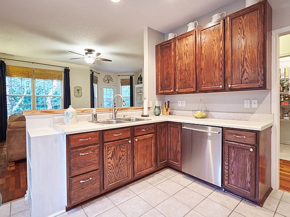 5th image of 6717 Winding Arch Dr
