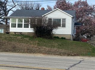 2803 Mitchell Rd, Bedford, IN 47421