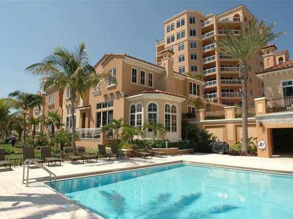 505 Mandalay Ave APT 62, Clearwater, FL 33767
