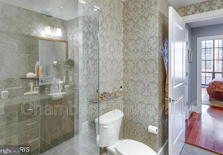 1615 N Queen St #403 — Photo 13