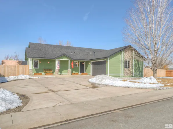 1296 Topaz Ln, Gardnerville, NV 89460