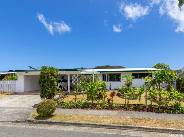1746 Akaakoa St, Kailua, HI 96734