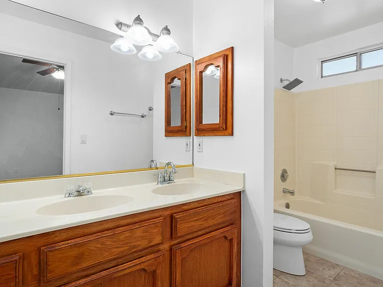 10717 Keller Dr — Photo 19