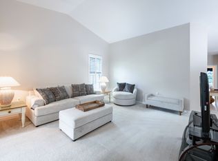 1320 Charleston Square Dr APT 204, Naples, FL 34110