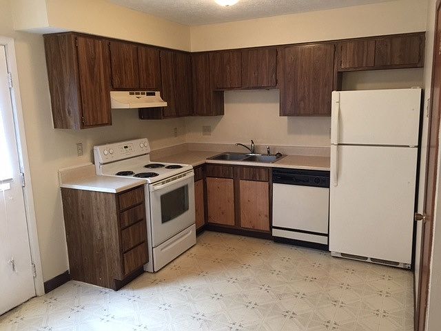 2nd image of 5350 Shiloh Dr