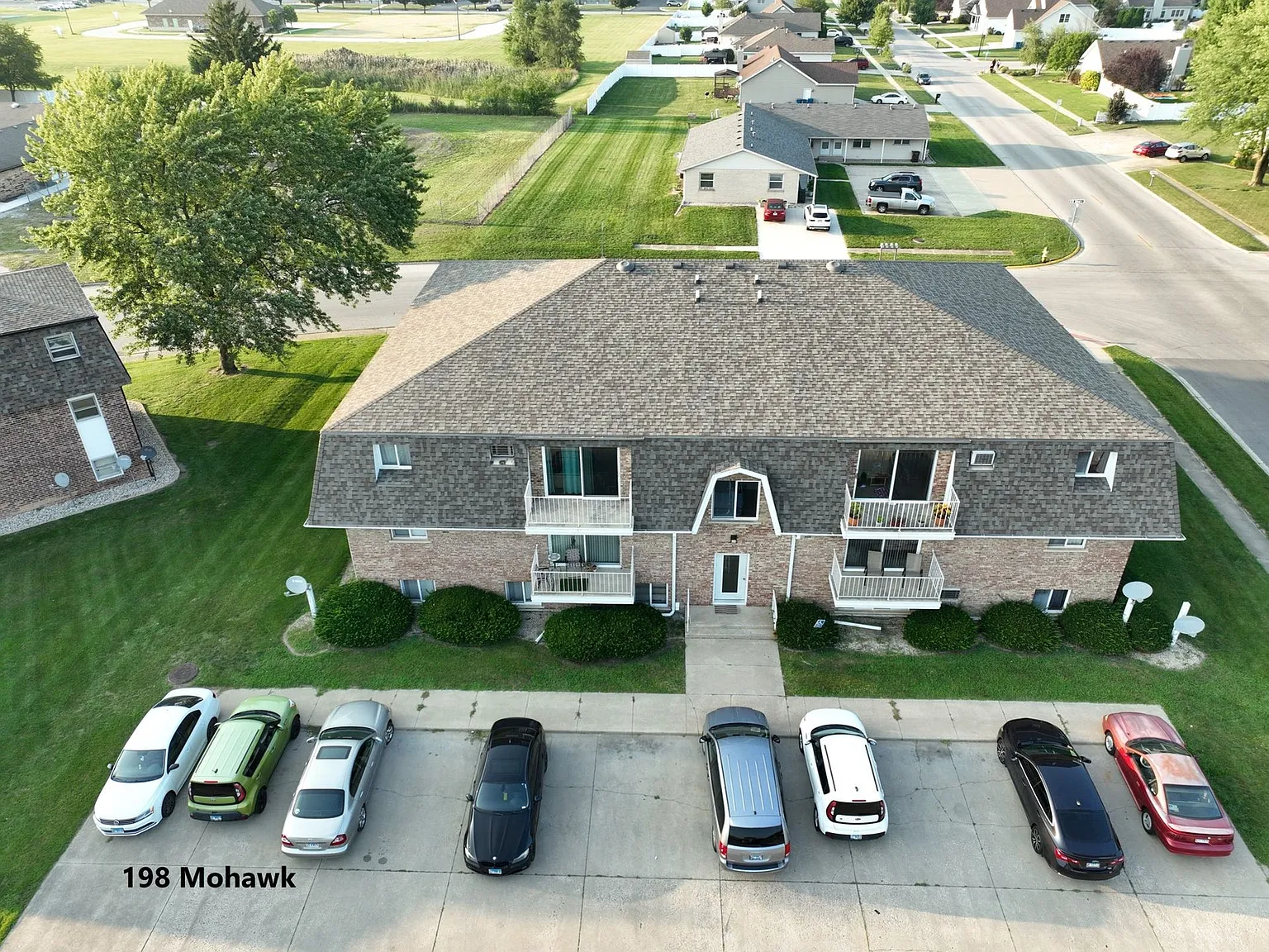 Mohawk Apartments — Photo 2