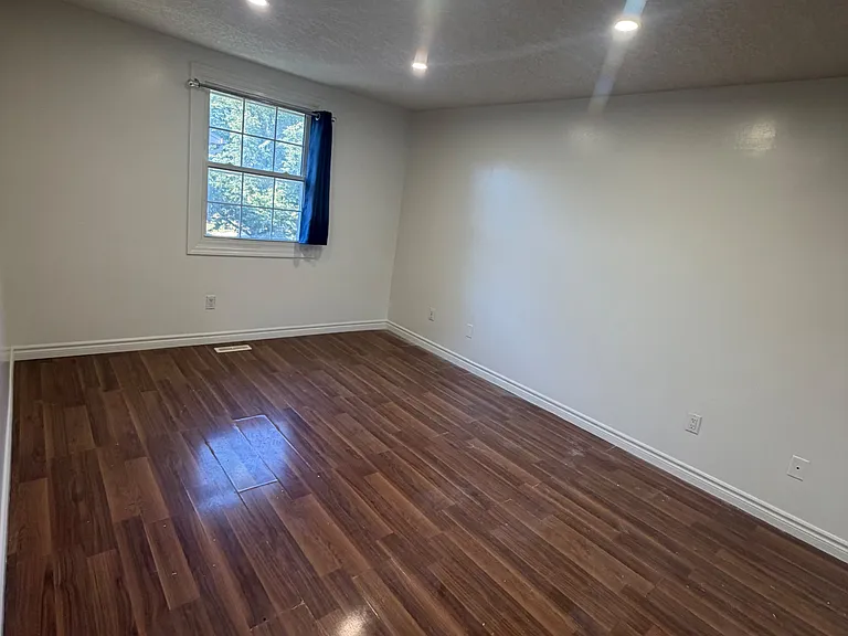 1725 Ernest Ave #26 — Photo 7