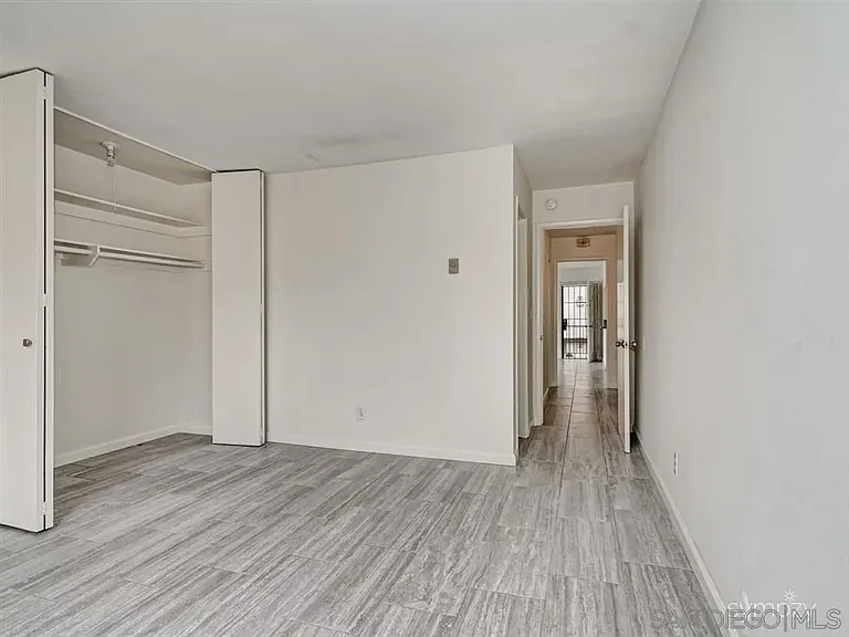 962 Loring St #2B — Photo 11
