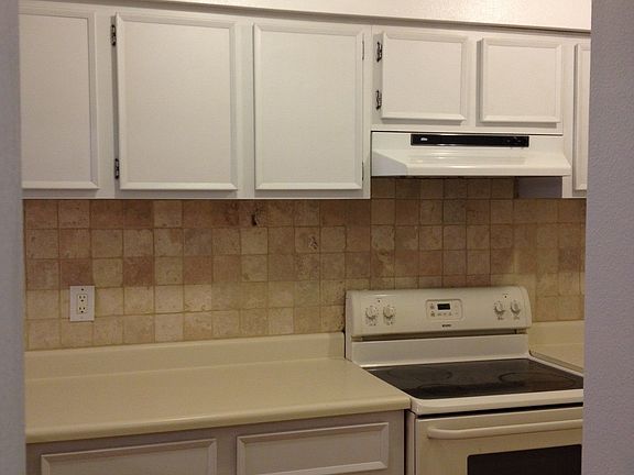 4th image of 3024 Bonaventure Cir APT 104