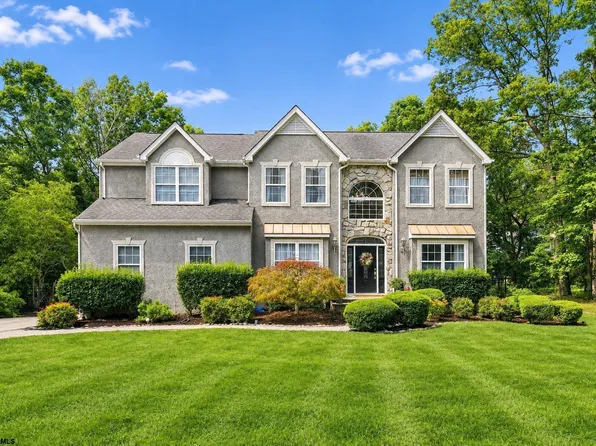 115 Lighthouse Ln, Egg Harbor Township, NJ 08234