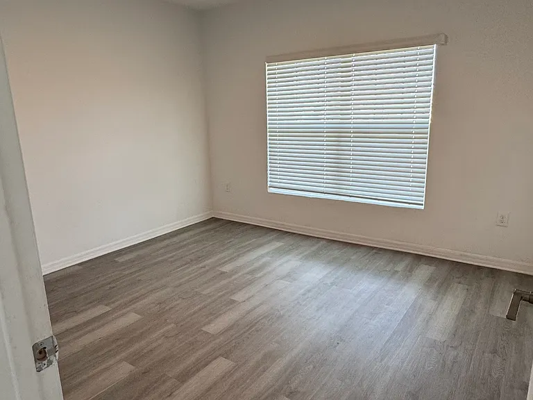 280 Citrine Loop — Photo 10