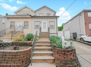 46 Parker St, Staten Island, NY
