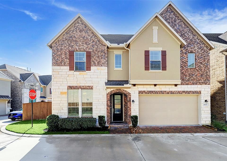 1st image of 18303 Harmony Bluff Ln