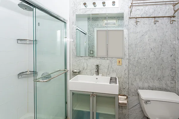 Rented by Compass | media 8