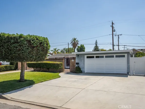 1230 N Aldenville Ave, Covina, CA 91722