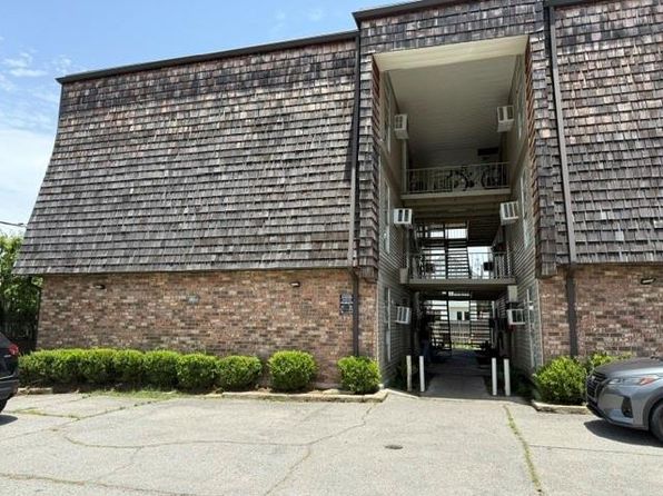 115 W Esplanade Ave APT 8