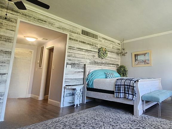 2nd image of 55 Sea Park Blvd APT 413