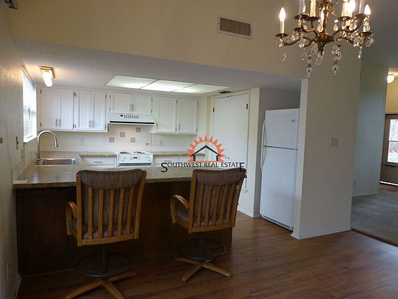 4th image of 1440 Colonial Pkwy #1440