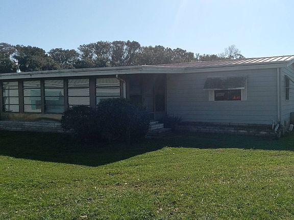 4th image of 105 China Ln