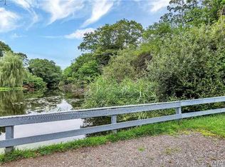 168 Middle Rd, Blue Point, NY 11715