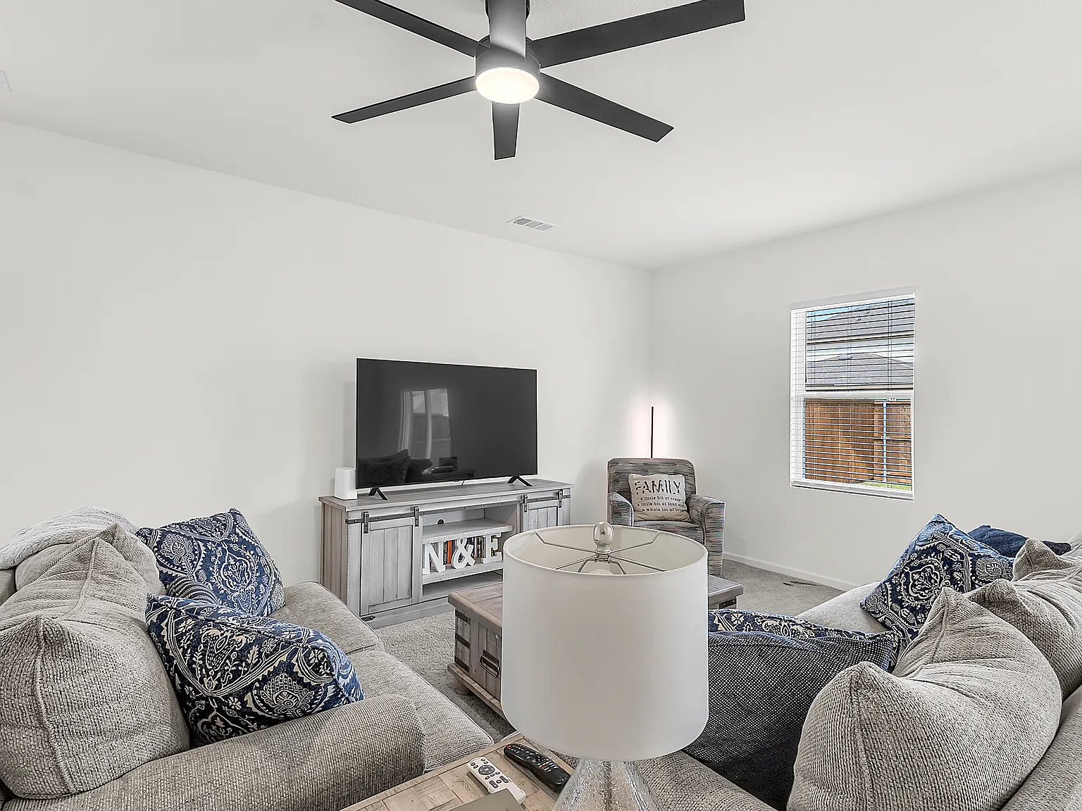 4 bed, 1824 sqft, $2,800 — Photo 4