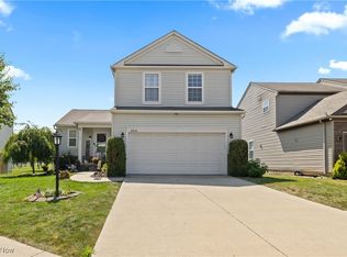 8890 Jordan Ct, North Ridgeville, OH 44039