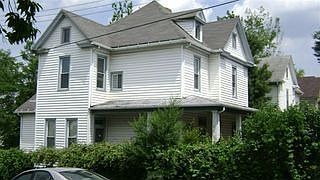 1st image of 549 Mountain Ave SW
