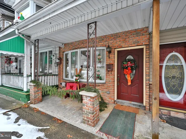 1322 E Centre St, Mahanoy City, PA 17948