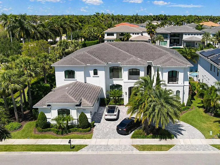 7080 NW 26th Way — Photo 1